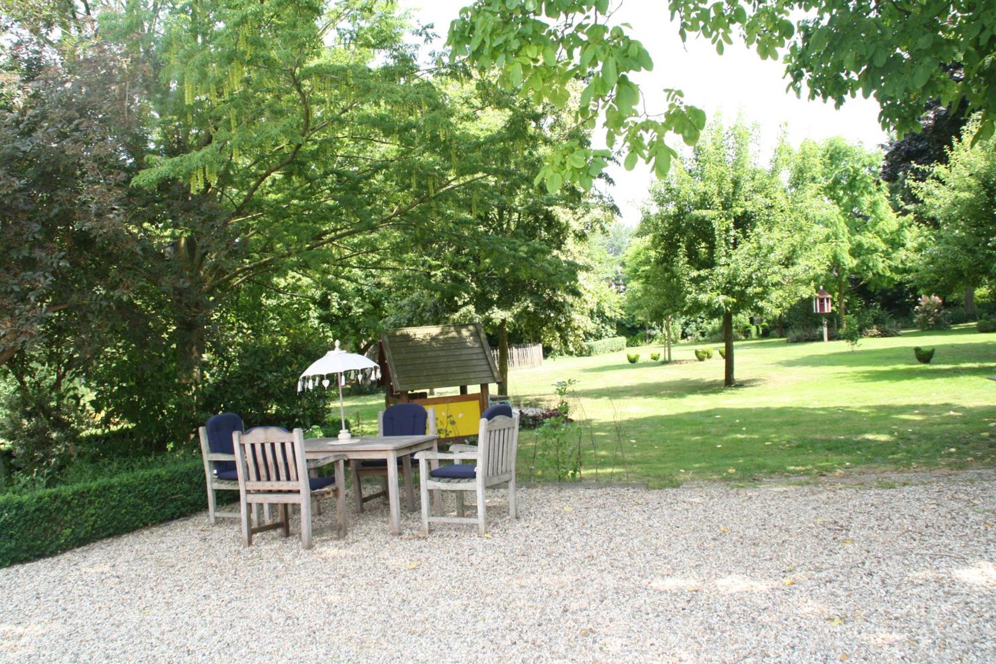 B&B De Sprokkeltuin Beuningen  Екстериор снимка